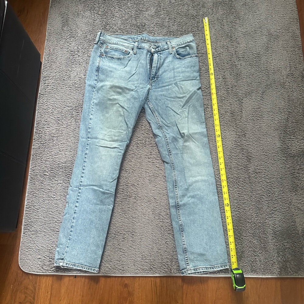 Levi's Classic Blue Denim Jeans